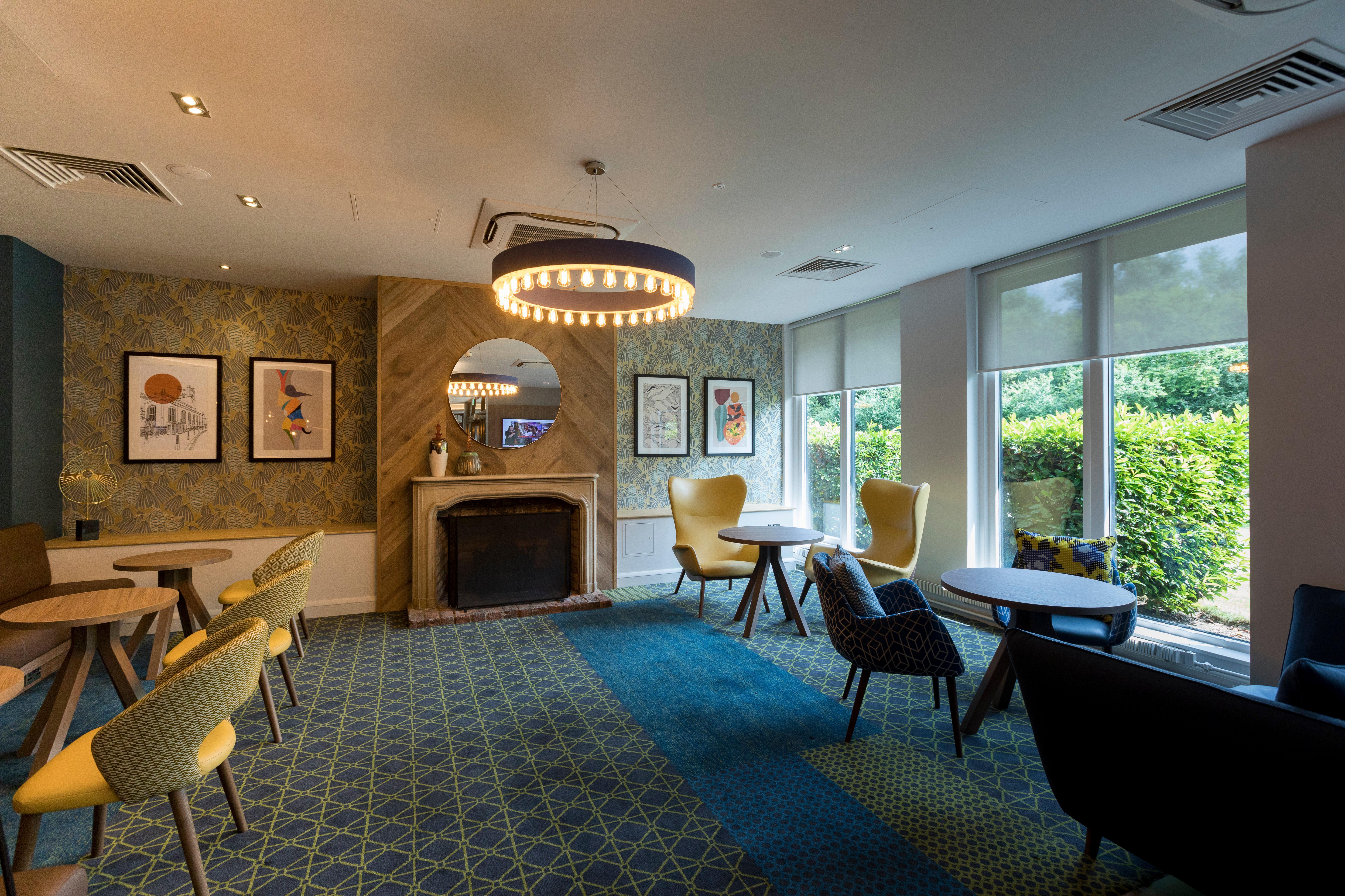 Holiday Inn Cambridge By Ihg Girton  Экстерьер фото