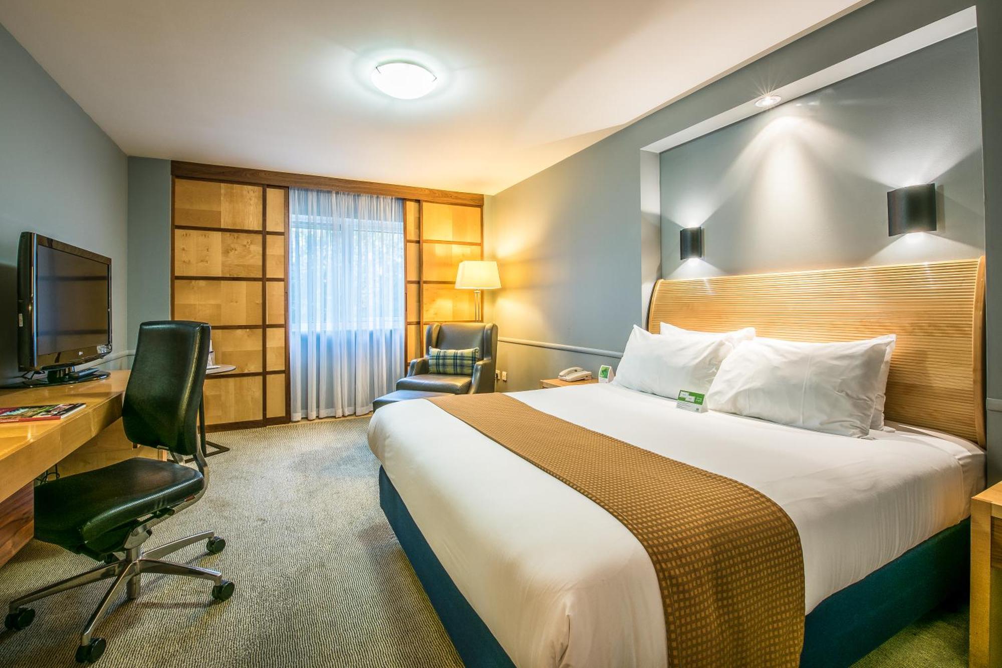 Holiday Inn Cambridge By Ihg Girton  Экстерьер фото
