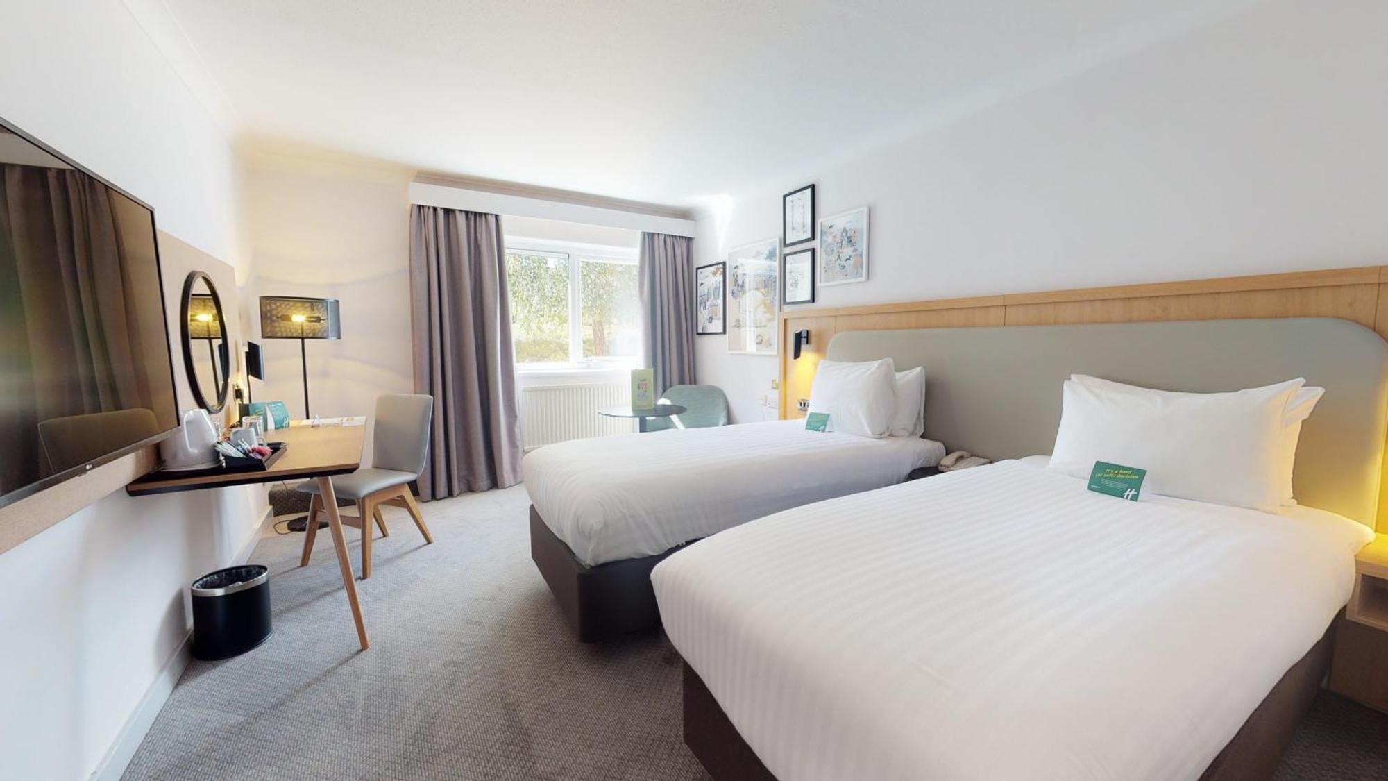 Holiday Inn Cambridge By Ihg Girton  Экстерьер фото