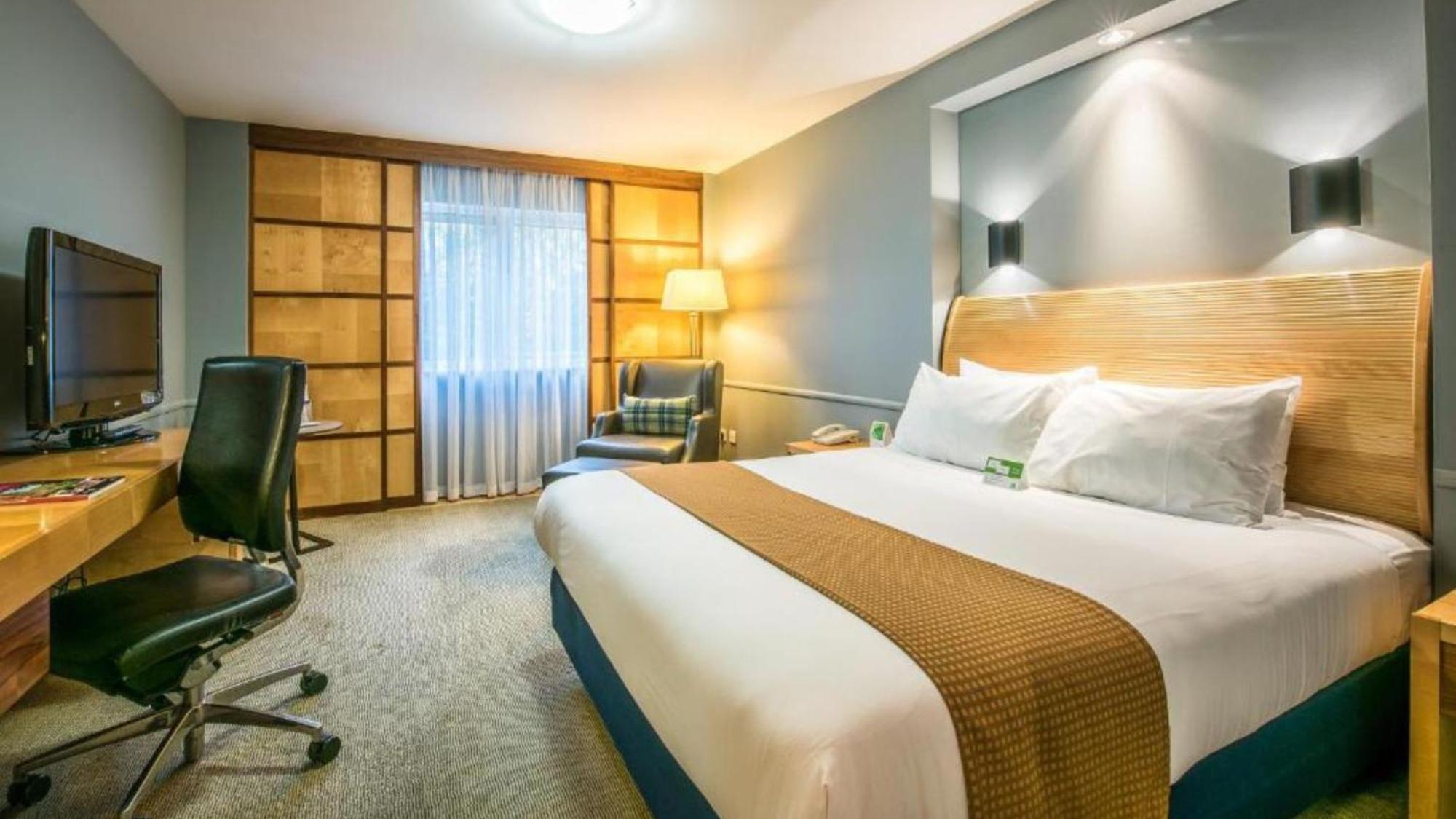Holiday Inn Cambridge By Ihg Girton  Экстерьер фото