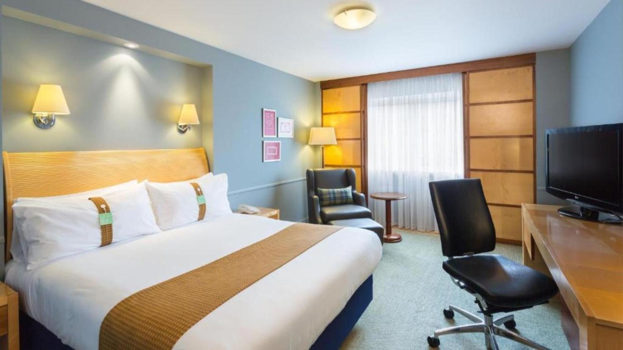 Holiday Inn Cambridge By Ihg Girton  Экстерьер фото